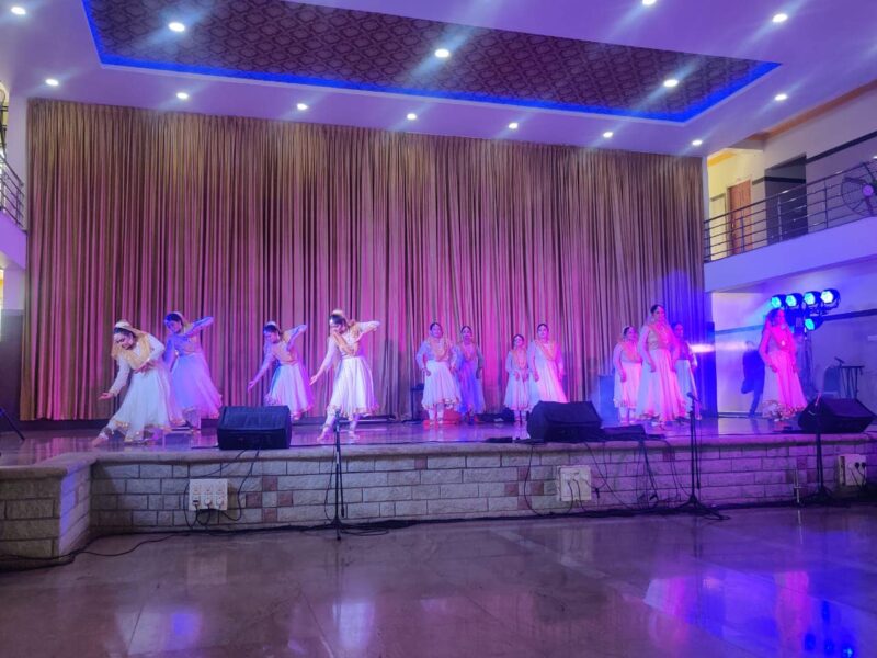 Guitar, keyboard, drums, violin, piano, Western vocals, Hindustani vocals class by Asturias Music And Dance School