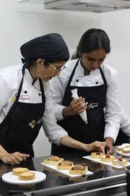Basic Bread (Egg less) workshop on 18th May 2024 by Deepalis Academy of Patisserie and Culinary | Bangalore